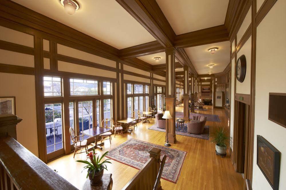 The Scotia Inn Екстериор снимка
